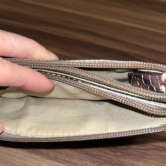 Ann Taylor Loft clutch bag is silver with glitter. - Picture 8 of 9